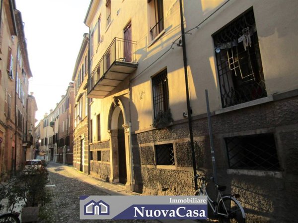 appartamento in affitto a Ferrara in zona Centro Storico