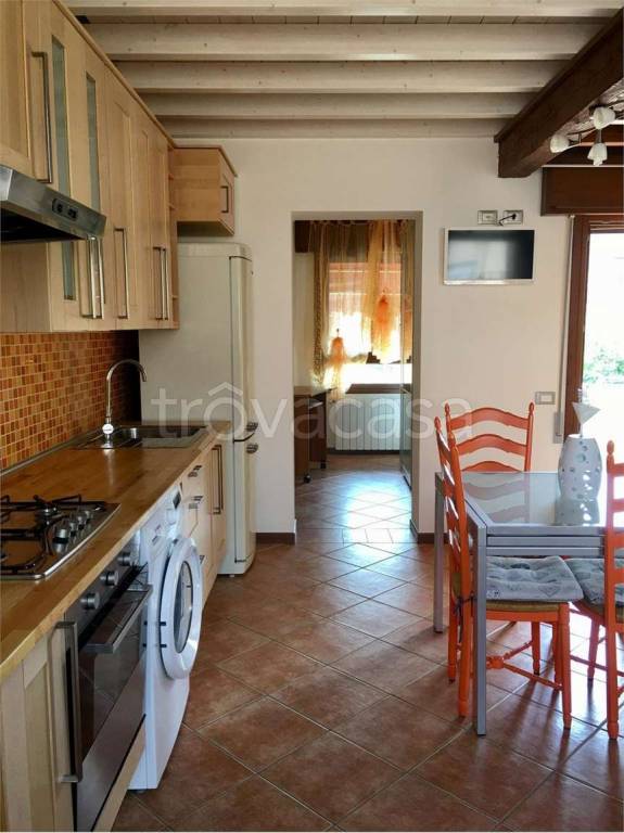 appartamento in affitto a Ferrara in zona Centro Storico