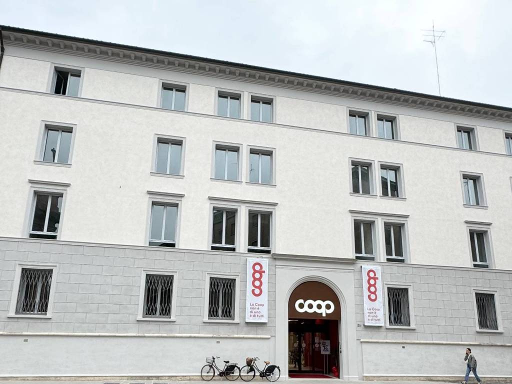 ufficio in affitto a Ferrara in zona Centro Storico