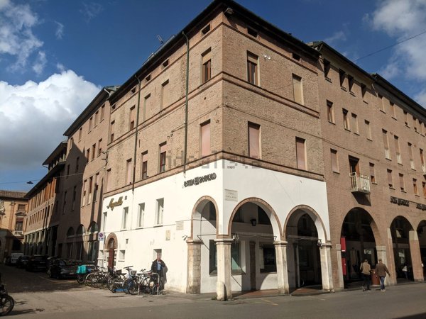 ufficio in affitto a Ferrara in zona Centro Storico