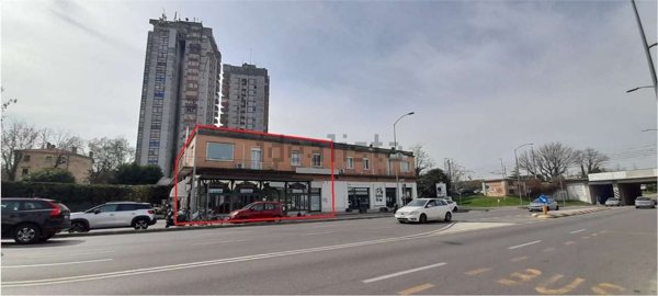 negozio in affitto a Ferrara