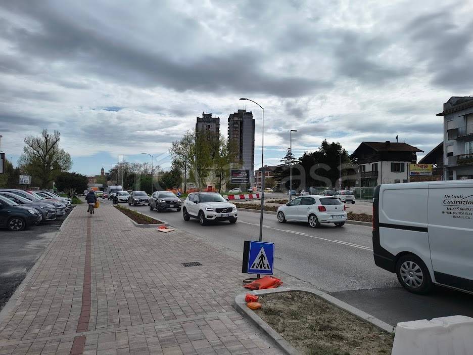 negozio in affitto a Ferrara in zona Centro Storico