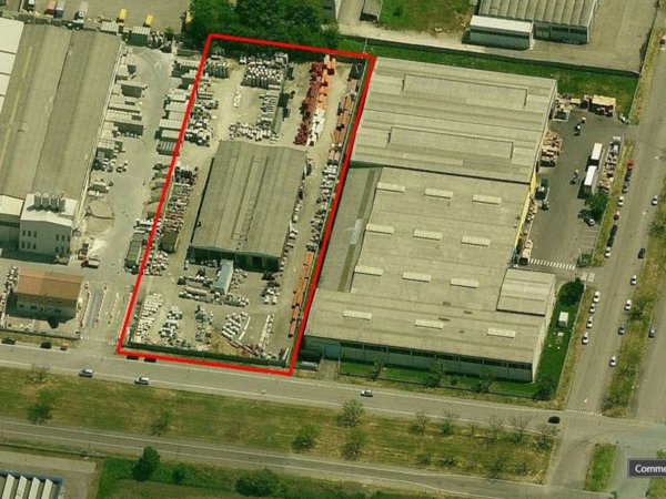 locale commerciale in affitto a Ferrara in zona Porotto / Cassana