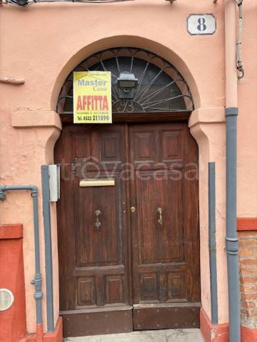 appartamento in affitto a Ferrara in zona Centro Storico