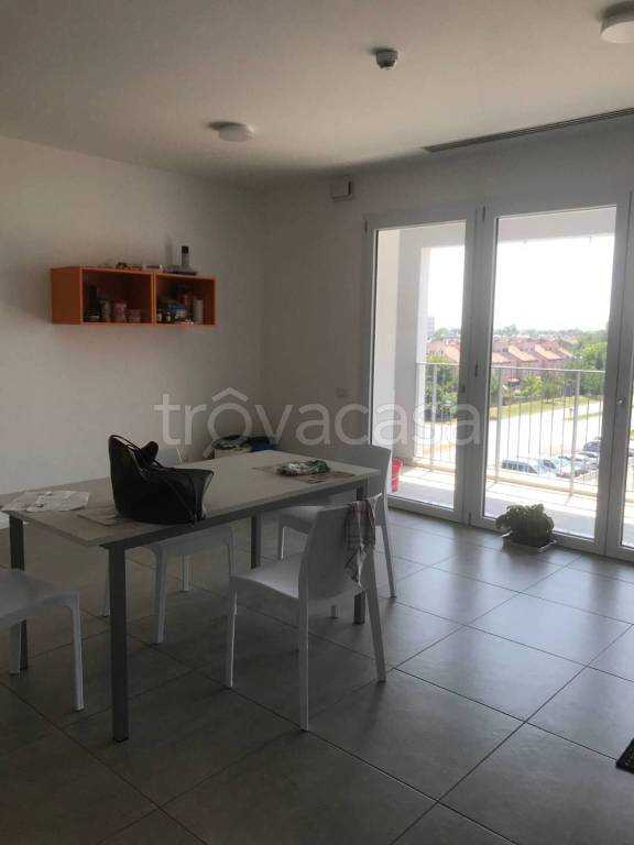 appartamento in affitto a Ferrara in zona Centro Storico