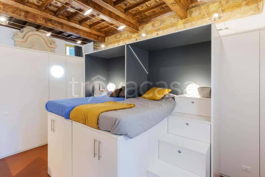 appartamento in affitto a Ferrara in zona Centro Storico