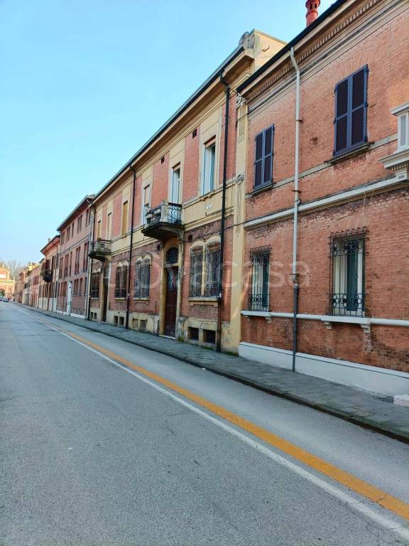 appartamento in affitto a Ferrara in zona Centro Storico