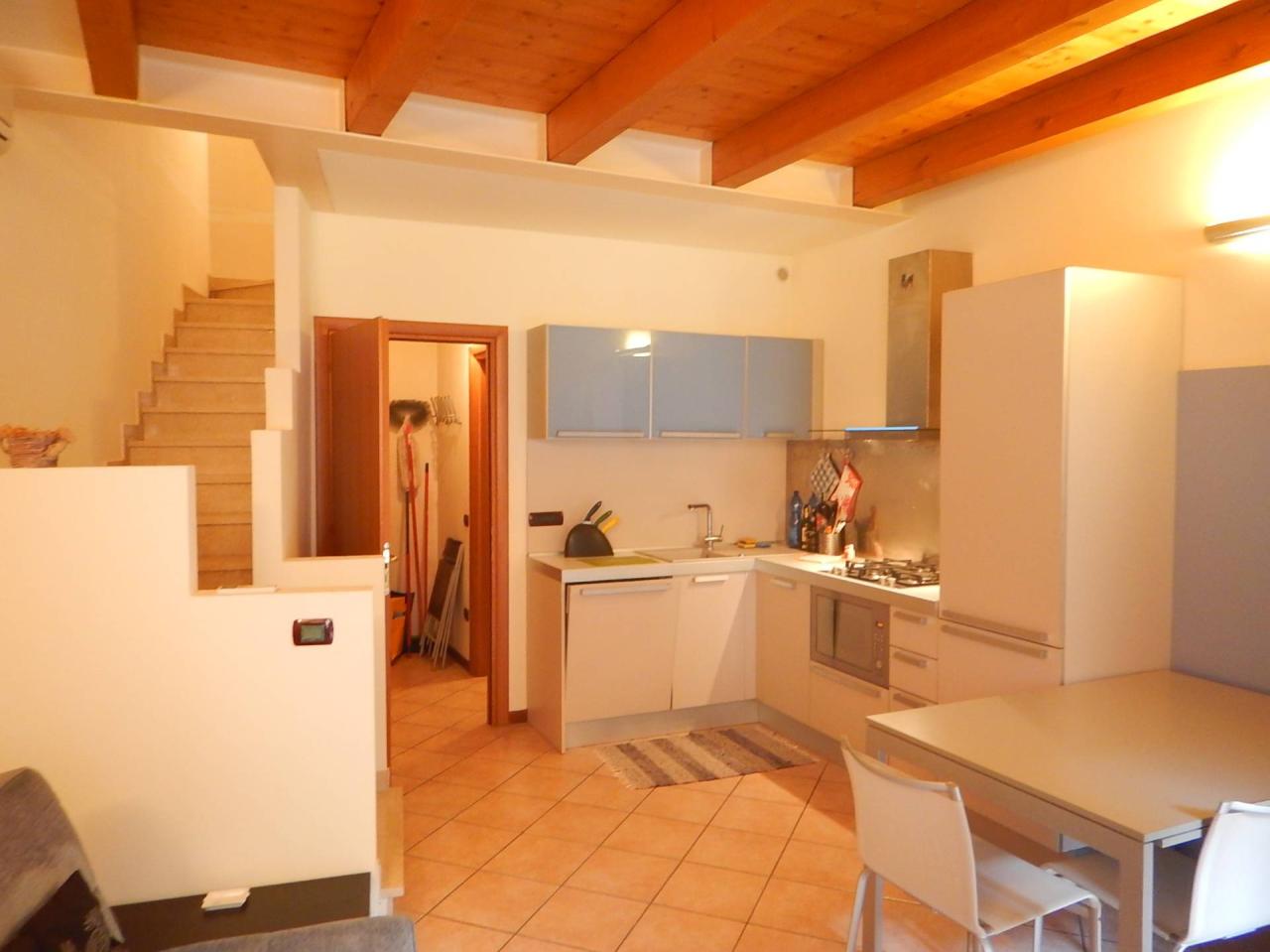 casa indipendente in affitto a Ferrara in zona Centro Storico