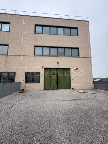 trivano in affitto a Ferrara in zona Chiesuol del Fosso