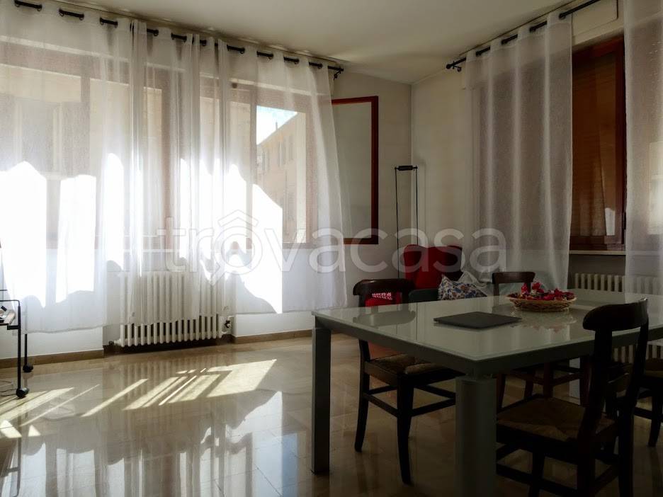 appartamento in affitto a Ferrara in zona Centro Storico