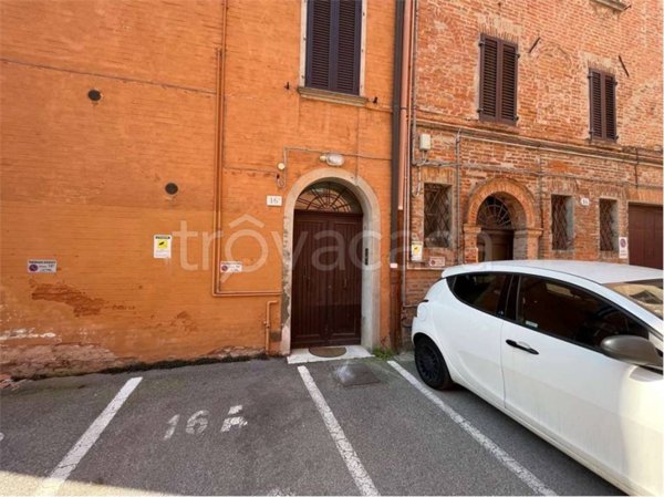 appartamento in affitto a Ferrara in zona Centro Storico