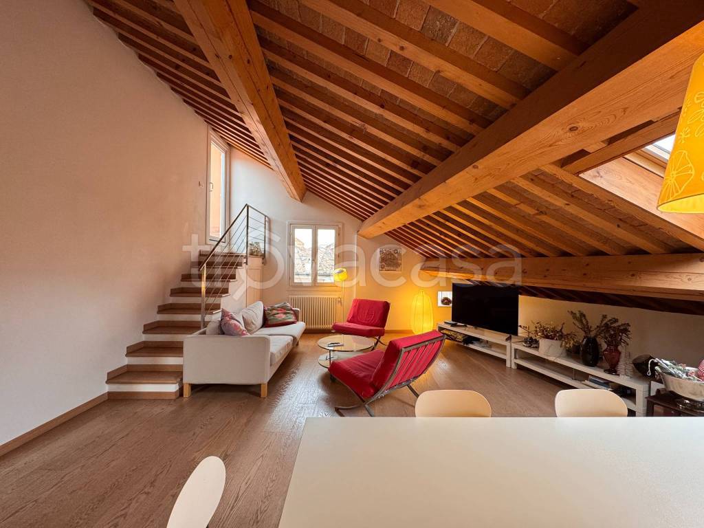 appartamento in affitto a Ferrara in zona Centro Storico