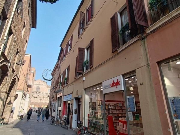 ufficio in affitto a Ferrara in zona Centro Storico