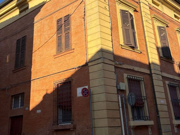 appartamento in affitto a Ferrara in zona Centro Storico