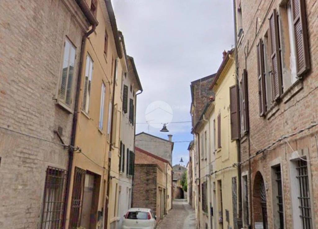 appartamento in affitto a Ferrara in zona Centro Storico