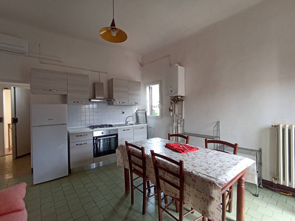 appartamento in affitto a Ferrara in zona Centro Storico