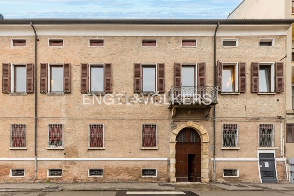 appartamento in affitto a Ferrara in zona Centro Storico