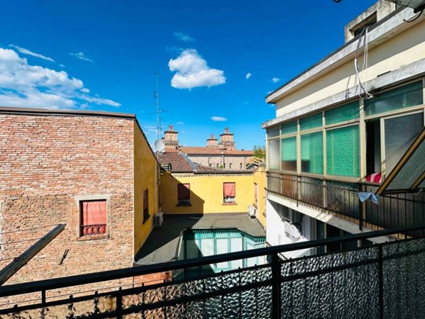 appartamento in affitto a Ferrara in zona Centro Storico