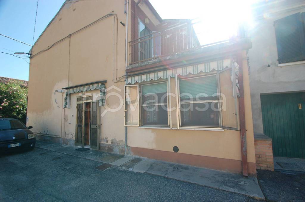 casa indipendente in affitto a Ferrara in zona Francolino