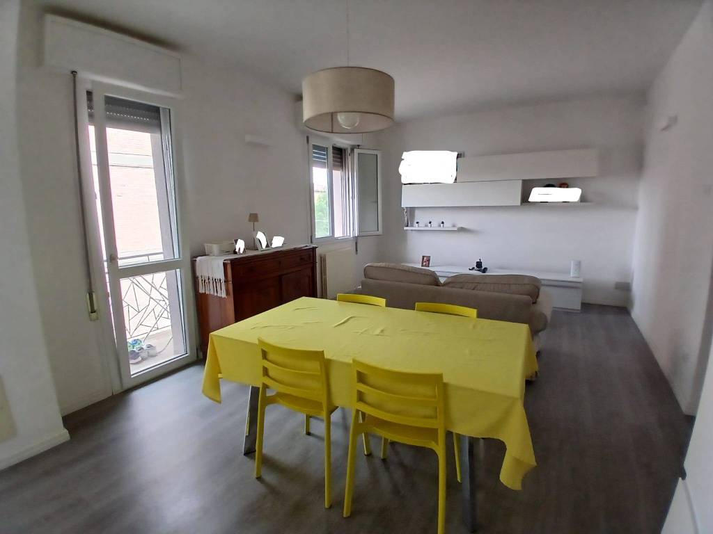 appartamento in affitto a Ferrara in zona Centro Storico