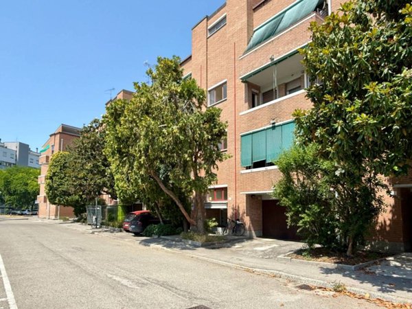 appartamento in affitto a Ferrara in zona Centro Storico