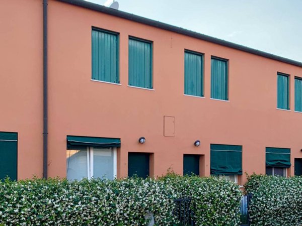 casa indipendente in affitto a Ferrara in zona Quartiere Giardino / Acquedotto