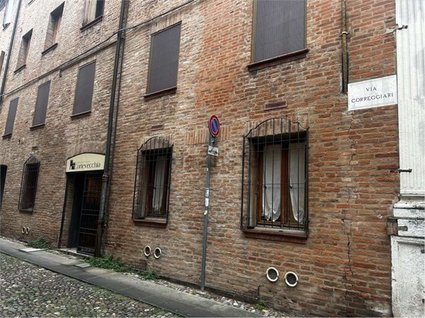 ufficio in affitto a Ferrara in zona Centro Storico