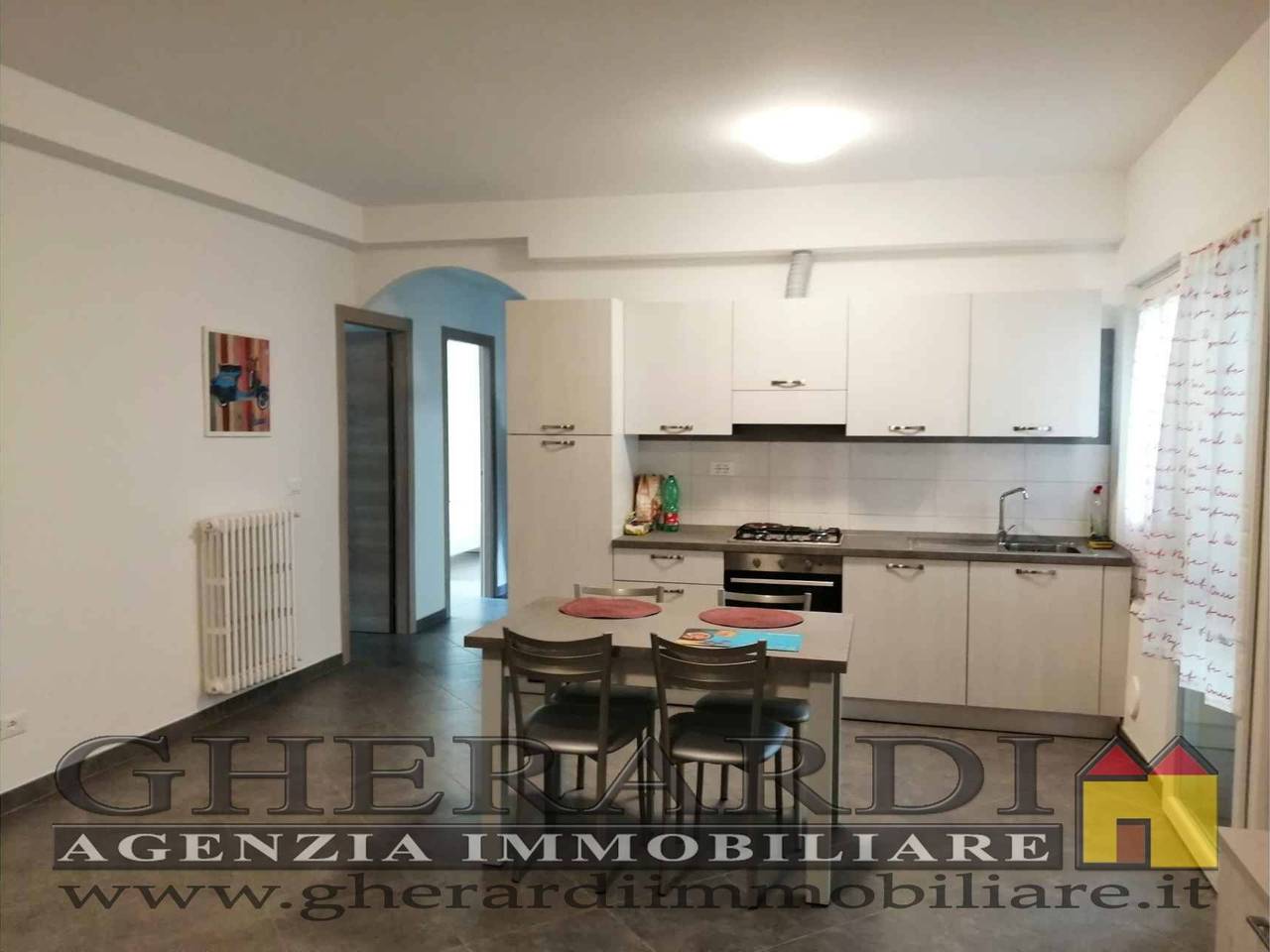 negozio in affitto a Ferrara in zona Centro Storico