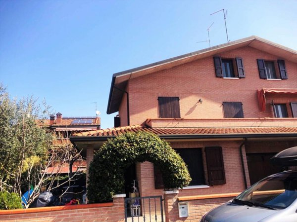 casa indipendente in affitto a Ferrara in zona Centro Storico