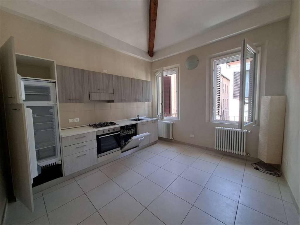 appartamento in affitto a Ferrara in zona Centro Storico