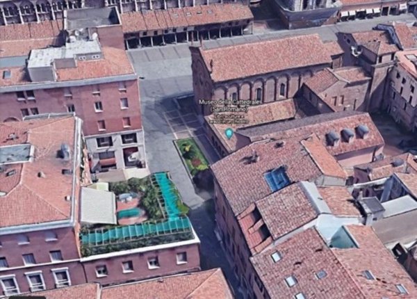negozio in affitto a Ferrara in zona Centro Storico