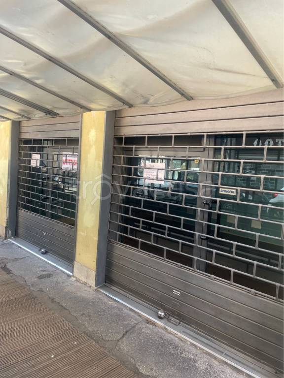 negozio in affitto a Ferrara in zona Centro Storico