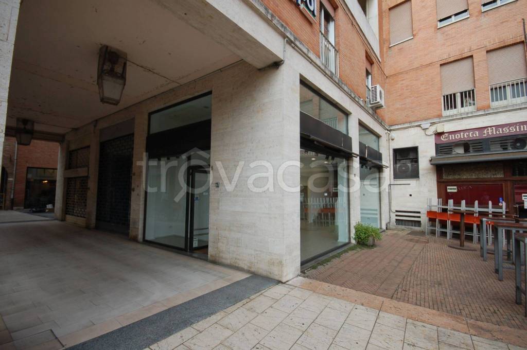 appartamento in affitto a Ferrara in zona Centro Storico