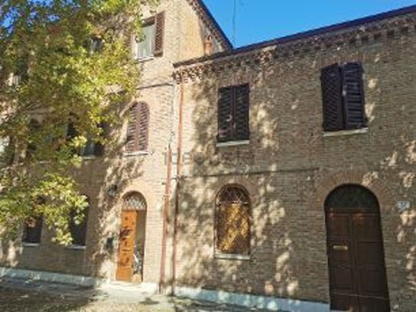 appartamento in affitto a Ferrara in zona Arianuova