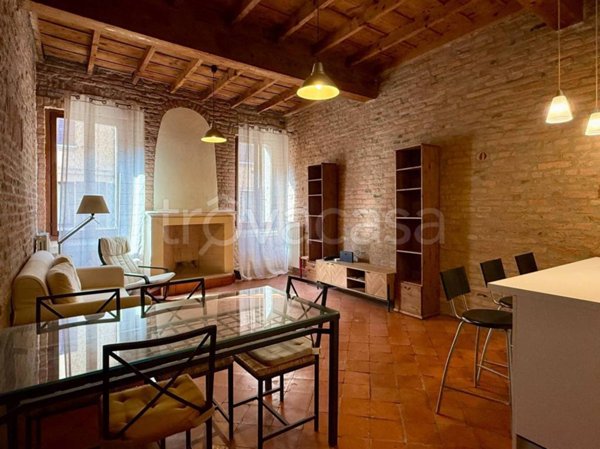 appartamento in affitto a Ferrara in zona Centro Storico