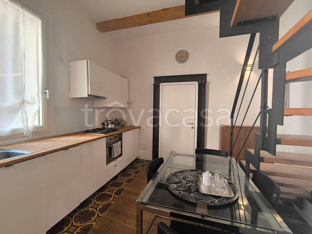 appartamento in affitto a Ferrara in zona Centro Storico