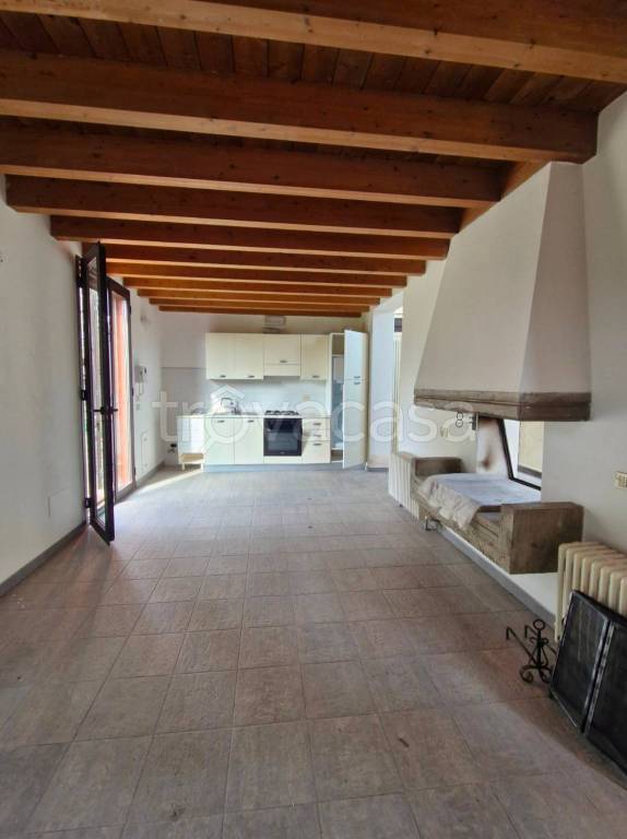 casa indipendente in affitto a Masi Torello