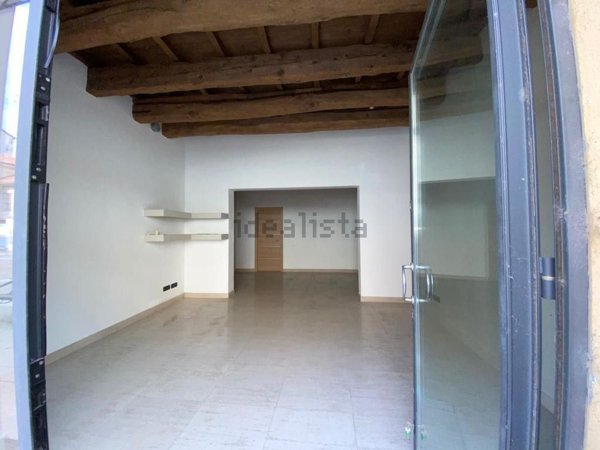 locale commerciale in affitto a Portomaggiore