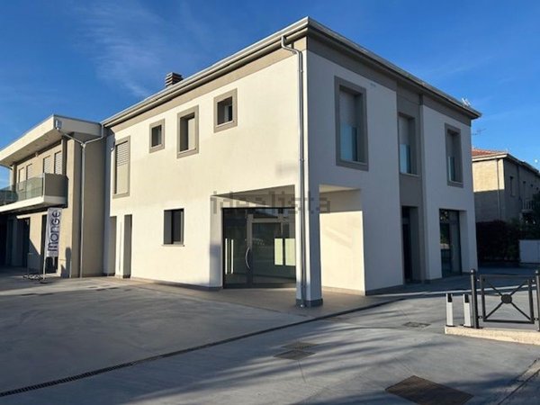 ufficio in affitto a Terre del Reno