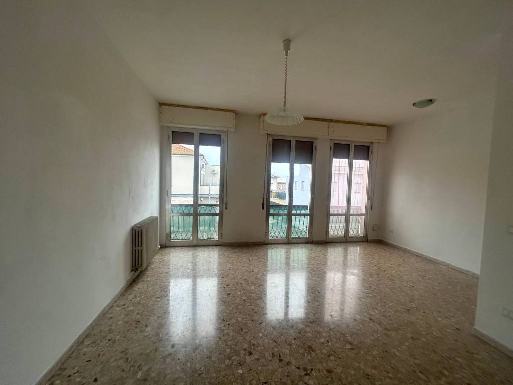 appartamento in affitto a Terre del Reno