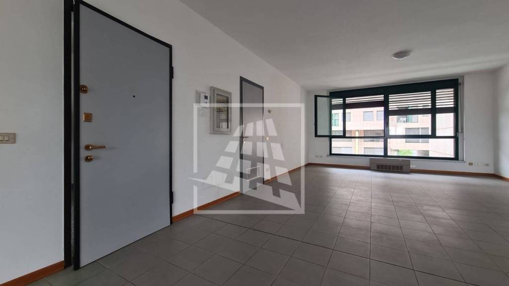 appartamento in affitto a Terre del Reno in zona Mirabello