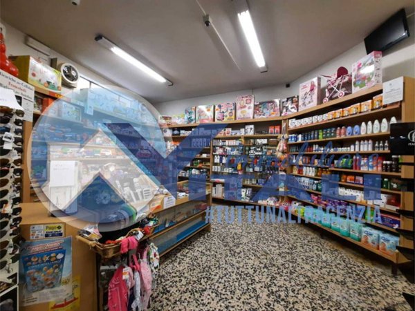 negozio in affitto a Cervia