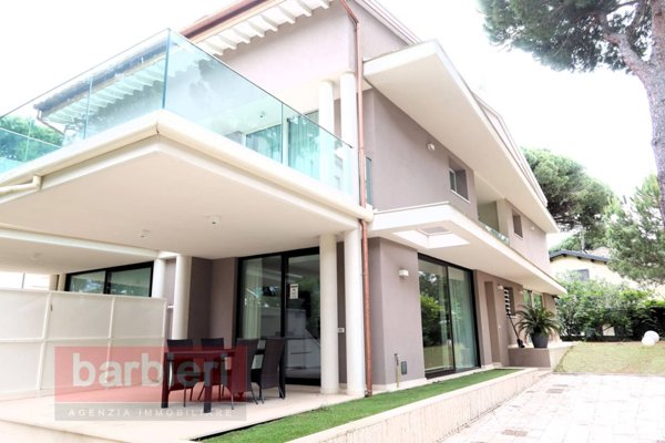 casa indipendente in affitto a Cervia in zona Milano Marittima