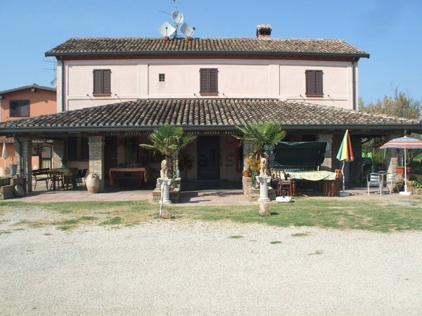 pentavano in affitto a Cervia