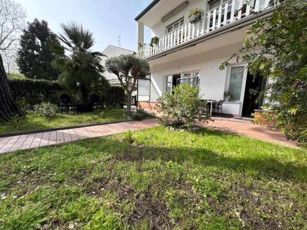 appartamento in affitto a Cervia in zona Milano Marittima