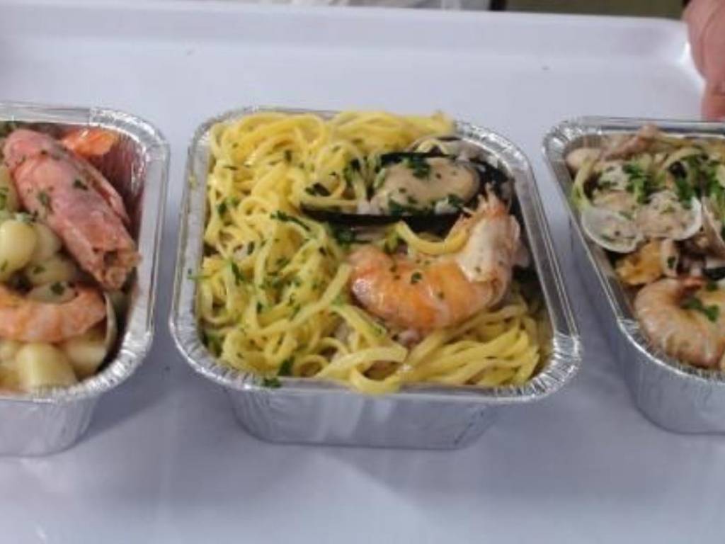 negozio in affitto a Cervia in zona Pinarella