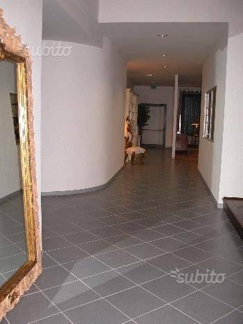 negozio in affitto a Cervia in zona Milano Marittima