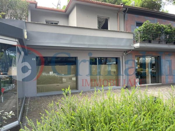 negozio in affitto a Cervia in zona Milano Marittima