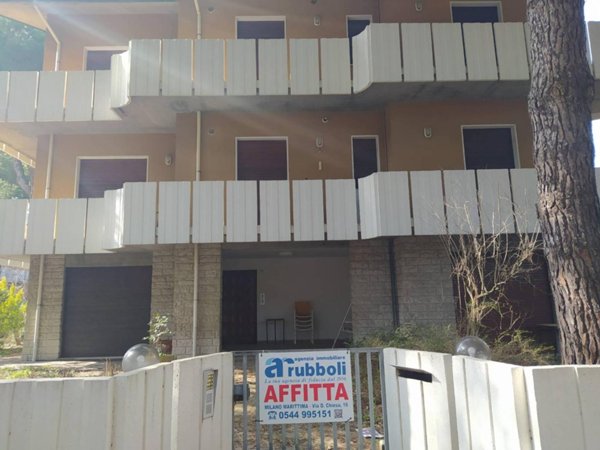 appartamento in affitto a Cervia in zona Pinarella