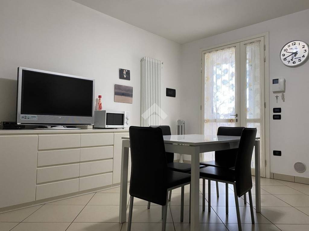 appartamento in affitto a Cervia in zona Pinarella